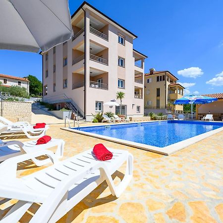 Stancija Amorozo 5 Ap 2 Poreč Exteriör bild