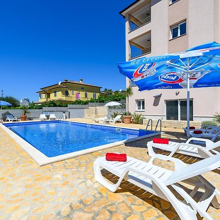 Stancija Amorozo 5 Ap 2 Poreč Exteriör bild
